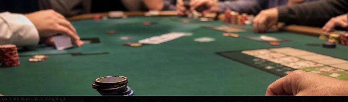 Table de poker en pleine partie